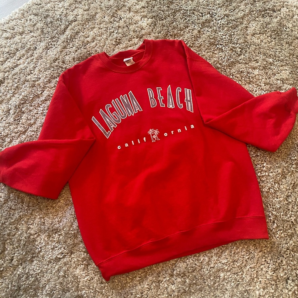 Gildan Laguna Beach Red Crew Heavy Blend Size L